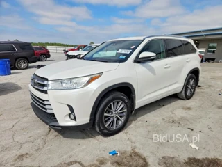 TOYOTA HIGHLANDER XLE