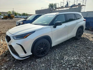 TOYOTA HIGHLANDER XSE