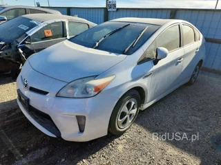 TOYOTA PRIUS THREE