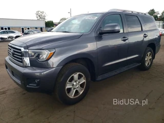TOYOTA SEQUOIA SR5