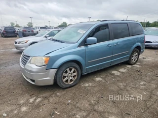 CHRYSLER TOWN & COUNTRY TOURING