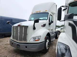 PETERBILT 579