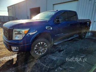 NISSAN TITAN XD PRO-4X