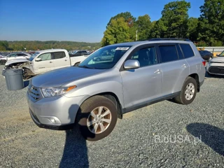 TOYOTA HIGHLANDER SE