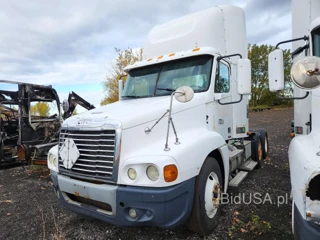 FREIGHTLINER CST120
