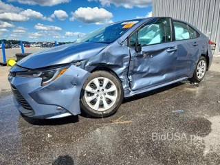 TOYOTA COROLLA LE