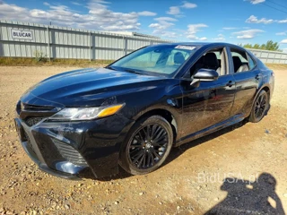 TOYOTA CAMRY SE