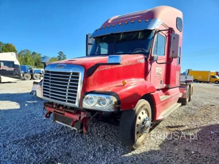 FREIGHTLINER CONVENTIONAL ST120
