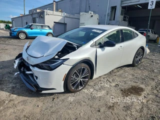 TOYOTA PRIUS XLE
