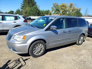 CHRYSLER TOWN & COUNTRY TOURING L