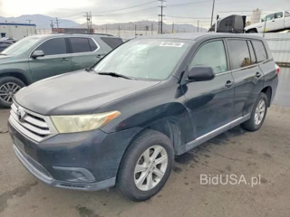 TOYOTA HIGHLANDER BASE