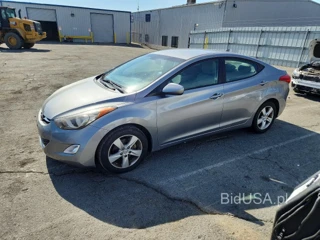 HYUNDAI ELANTRA GLS