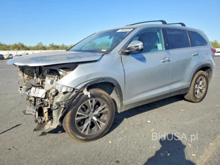 TOYOTA HIGHLANDER LE