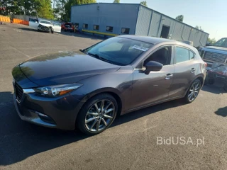 MAZDA 3 TOURING