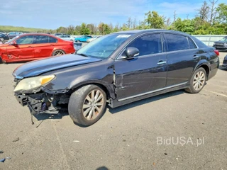 TOYOTA AVALON LIMITED