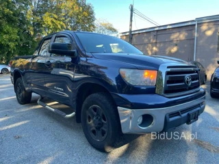 TOYOTA TUNDRA DOUBLE CAB SR5