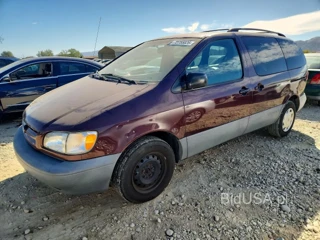 TOYOTA SIENNA LE