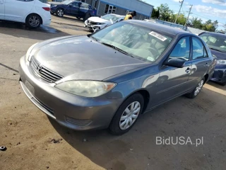 TOYOTA CAMRY STANDARD