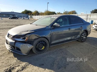 VOLKSWAGEN JETTA SE