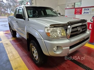 TOYOTA TACOMA V6