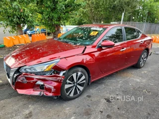 NISSAN ALTIMA SV