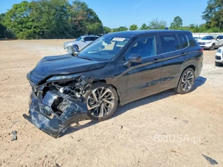MITSUBISHI OUTLANDER SE