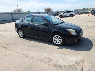 NISSAN SENTRA 2.0