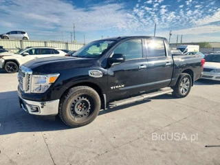 NISSAN TITAN SV
