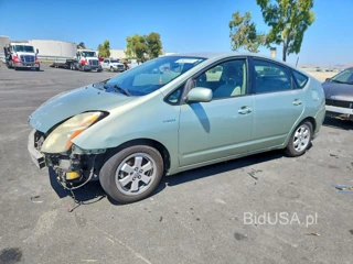 TOYOTA PRIUS BASE