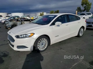 FORD FUSION SE HYBRID