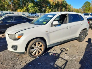 MITSUBISHI OUTLANDER SPORT ES
