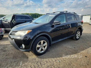 TOYOTA RAV4 XLE