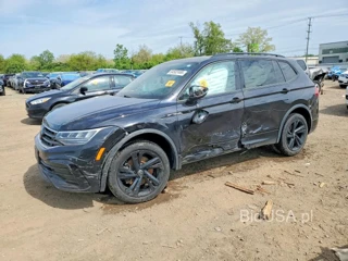 VOLKSWAGEN TIGUAN SE R-LINE BLACK