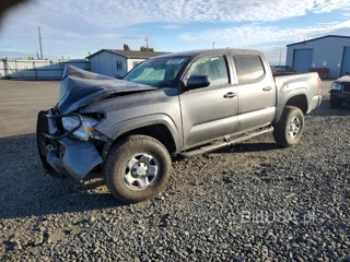 TOYOTA TACOMA SR V6