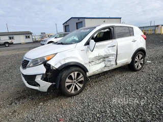 KIA SPORTAGE EX