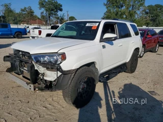 TOYOTA 4RUNNER SR5 PREMIUM