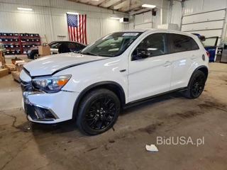 MITSUBISHI OUTLANDER SPORT ES