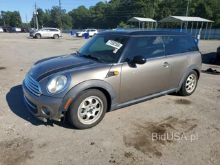 MINI COOPER CLUBMAN