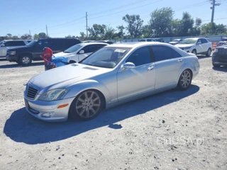 MERCEDES-BENZ S 550