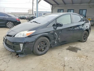 TOYOTA PRIUS THREE