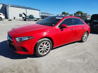 MERCEDES-BENZ A 220 4MATIC
