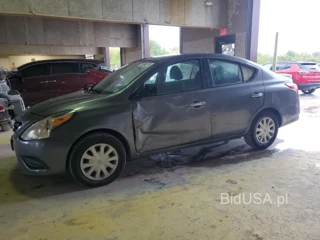NISSAN VERSA S