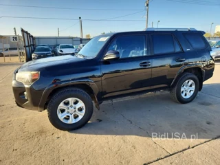 TOYOTA 4RUNNER SR5