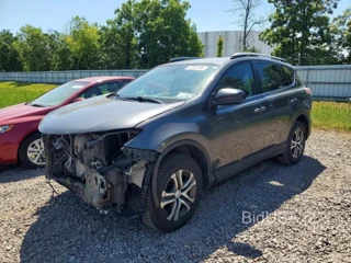 TOYOTA RAV4 LE