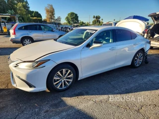 LEXUS ES 300H BASE