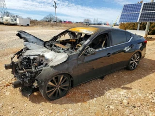NISSAN ALTIMA 2.5 SR