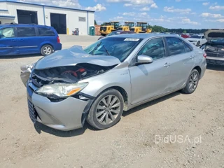 TOYOTA CAMRY HYBRID XLE