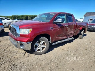 TOYOTA TUNDRA SR5