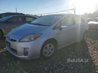 TOYOTA PRIUS FOUR