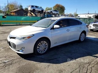TOYOTA AVALON HYBRID LIMITED